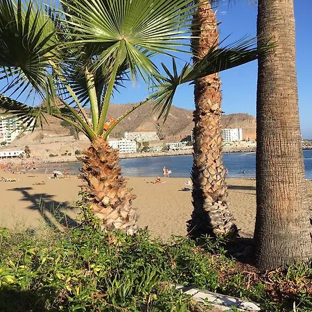 Apartamento En Primera Linea De Playa Puerto Rico (Gran Canaria)